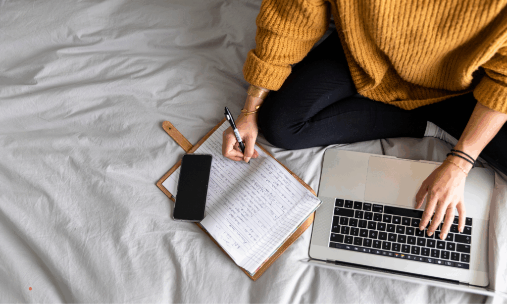 therapeutic writing prompts journal page example
